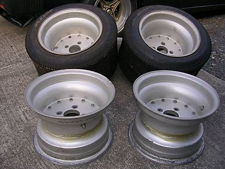 Deep dish SSR mk1 rims: 9.5J (front) and 11J (rear) wide