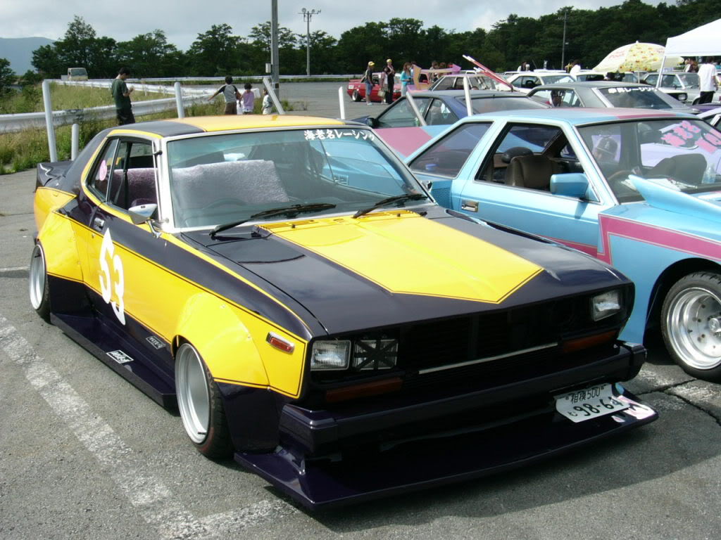 Bosozoku style Nissan Laurel C130