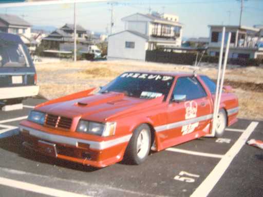 Nissan Leopard F30 coupe with bamboo side spears