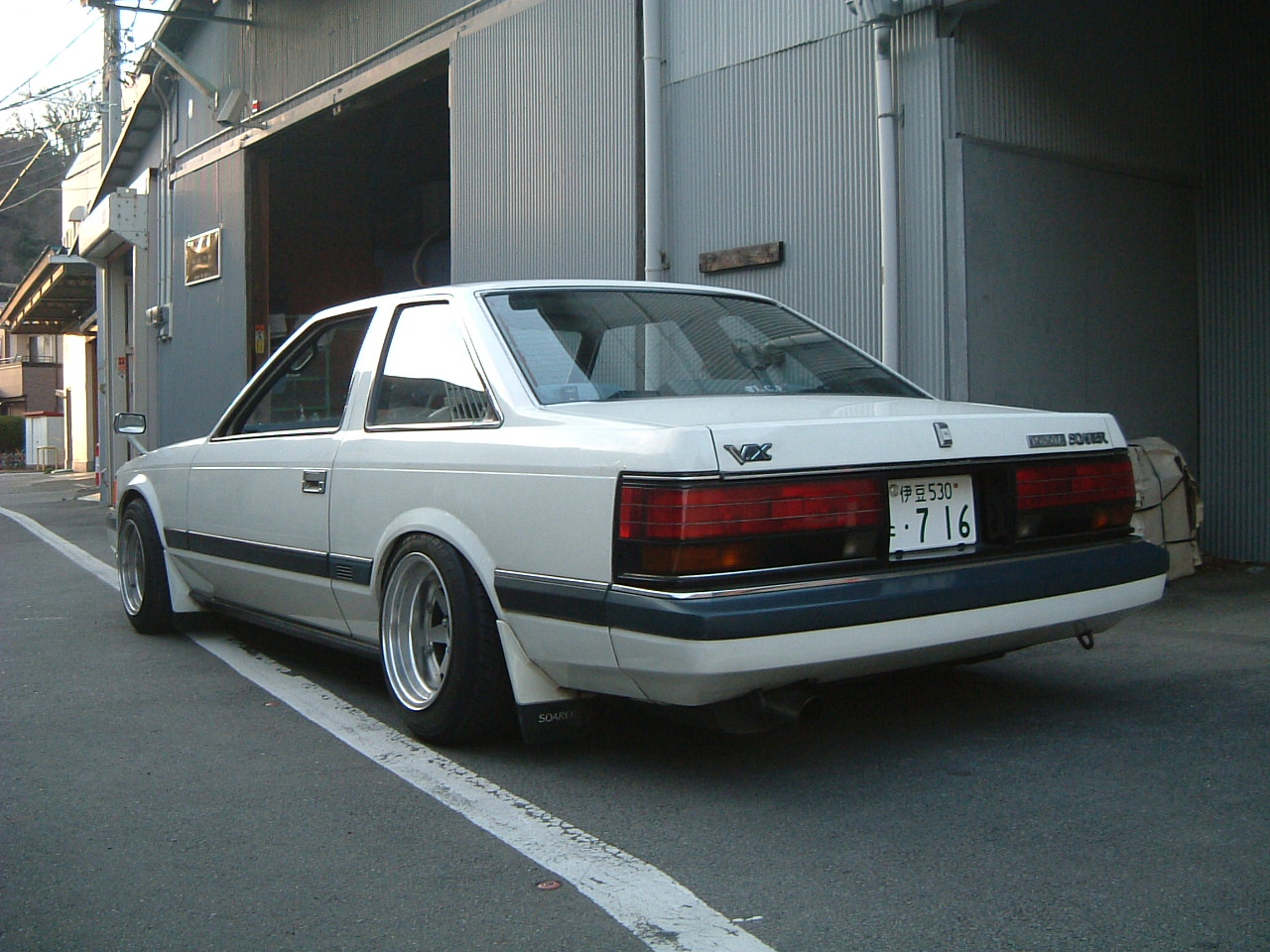 Soarer GZ10 on deep dish Longchamps