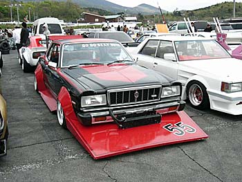 Bosozoku style Toyota Mark II X4