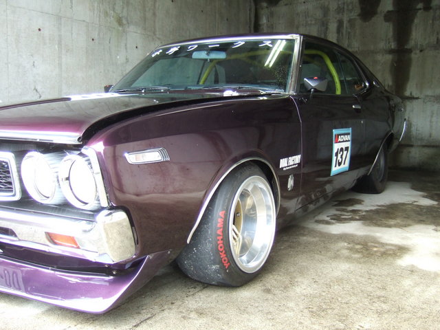 Techno Shadow rims on  a Nissan Laurel pigsbutt c130