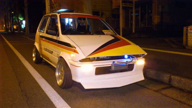 Sharknose Daihatsu Mira L200 taxi