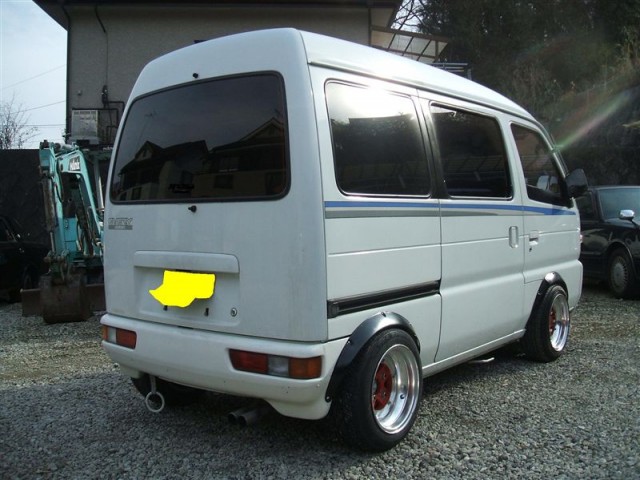 Suzuki Every Wagon Joypop on deep dished SSR Mk II