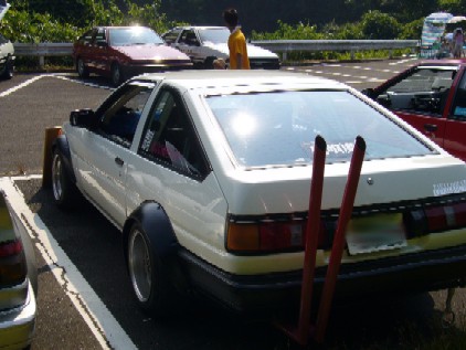 AE86 with a victory exhaust